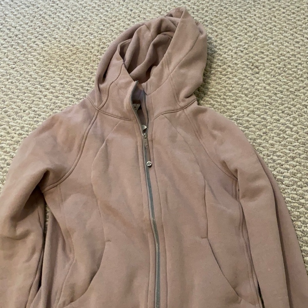 Lululemon Sweatshirt